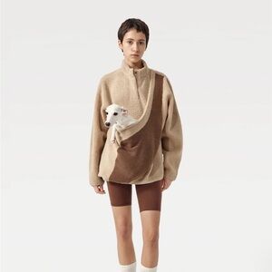 Riikyu kangaroo pouch sweater